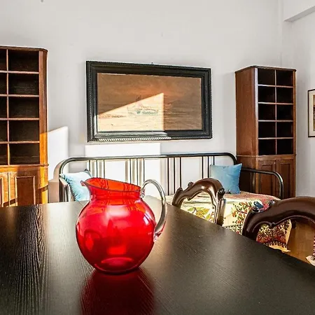 Piazza Repubblica Elegante Appartmento * Sestri Levante