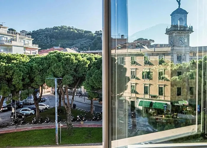 公寓 Piazza Repubblica Elegante Appartmento