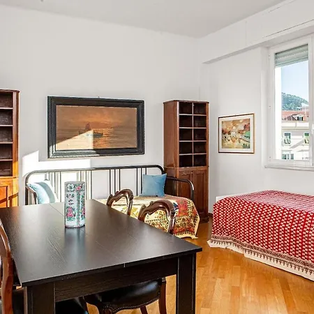 Piazza Repubblica Elegante Appartmento Appartement *