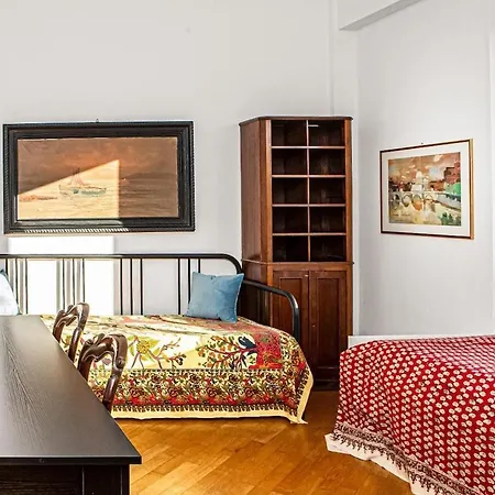 Apartment Piazza Repubblica Elegante Appartmento